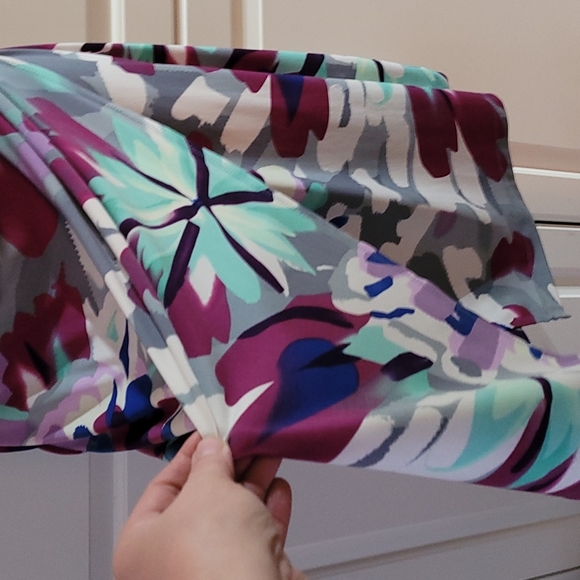 Ronni Nicole Fitted Stretch Abstract Blue White Print Dress 6 - Picture 5 of 6